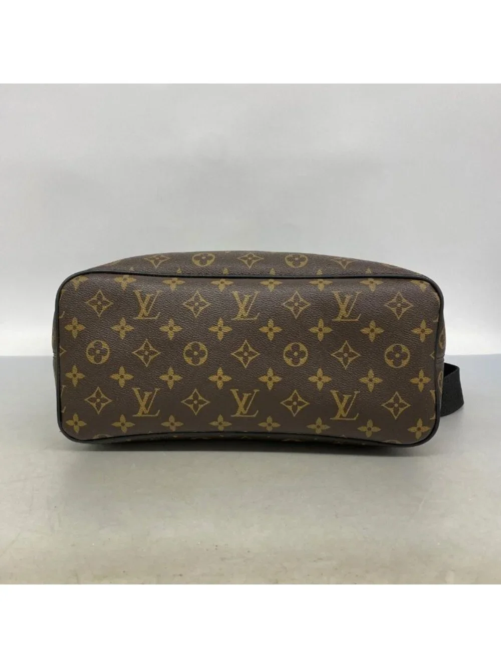 Louis Vuitton this authentic